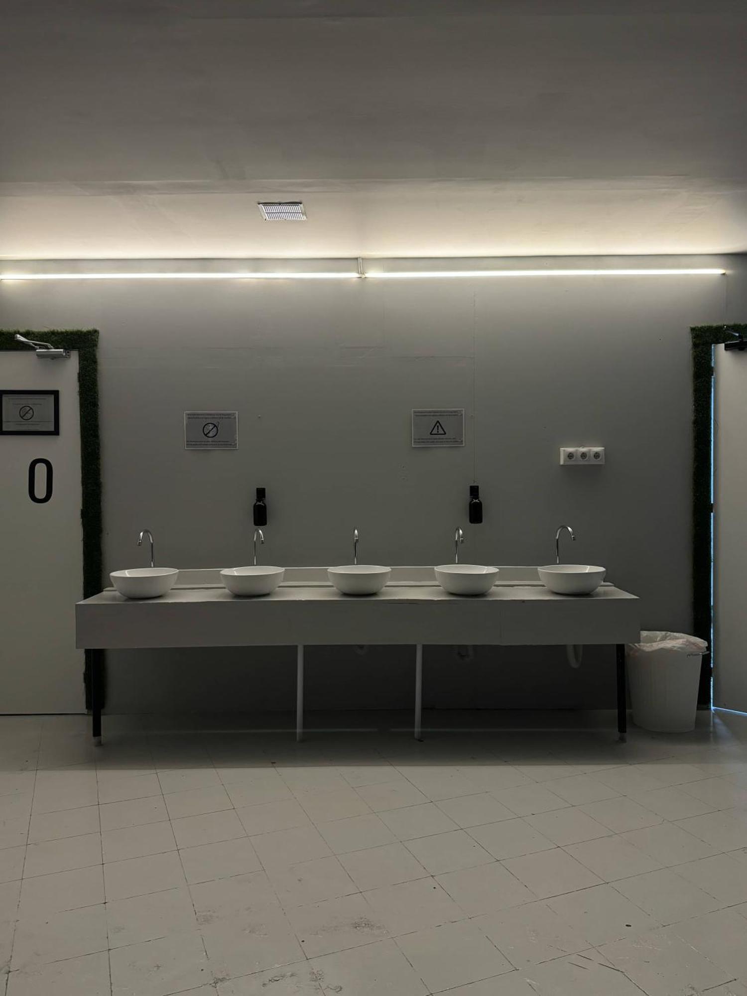 Naap Hotel Valencia Eksteriør billede